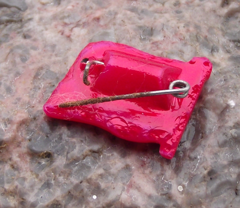 Vintage Communist Red Guards China Student Paramilitary Flag Pin Badge