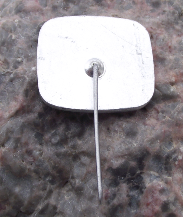 Vintage Ornak Mountain Ridge Poland Climbing Lodge Pin Badge