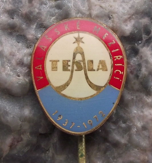 1972 Tesla Valašské Měřici Pin Badge