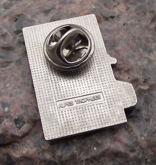 Vintage Chamonix Mont Blanc 3842m Aiguille du Midi Cable Car Pin Badge