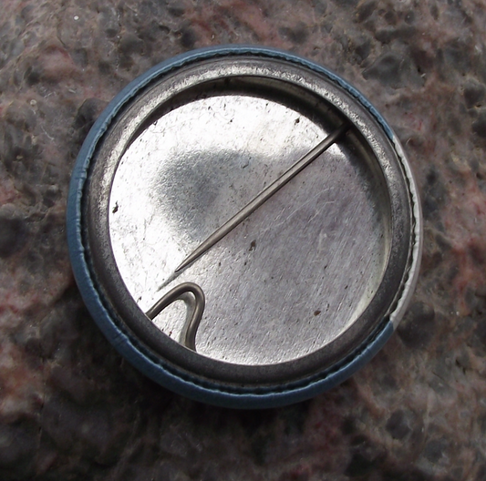 1974 World Peace Council CMP WFR BCM 25th Anniversary Dove Pin Badge