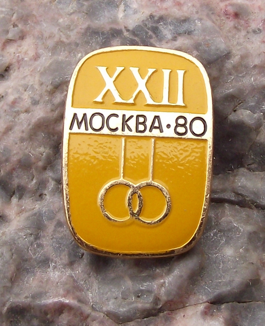 1980 XXII Moscow Summer Olympic Games Gymnastic Rings Pin Badge