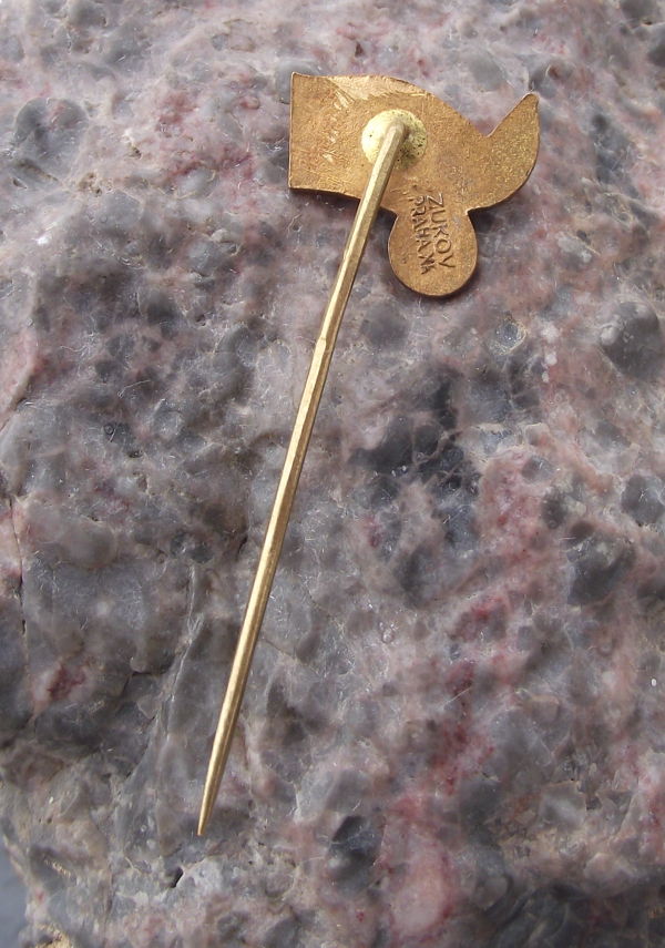 Vintage Czech Chemical Company Trade Union ROH Chemist Members Pin Badge