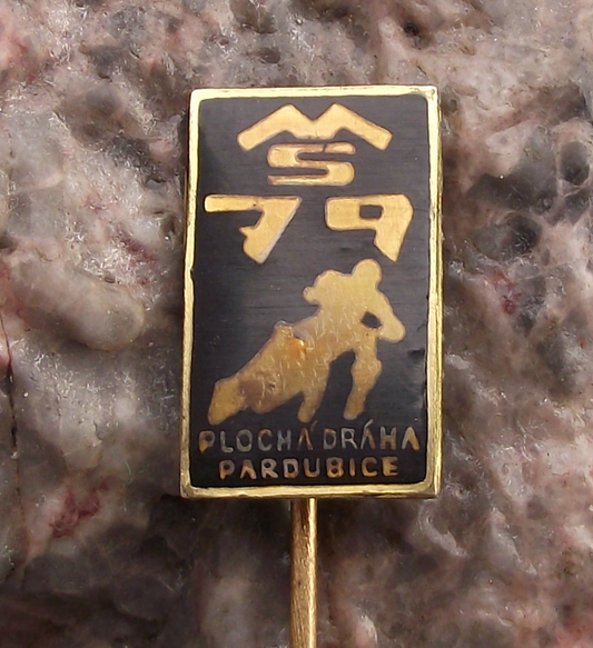 1979 Pardubice World Championship Motorbike Speedway Race Pin Badge