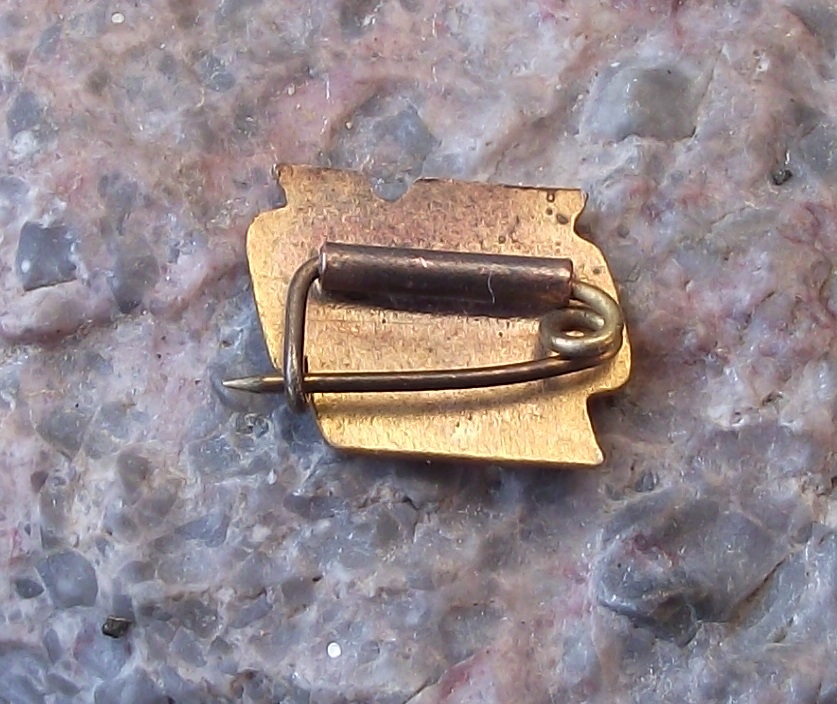 Vintage General Council of Trade Unions of Japan Sōhyō Sohyo Pin Badge