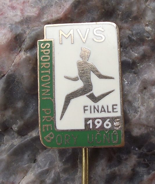 1965 MVS Czech Vocational School Athletics Competition Finals Sprinter Pin Badge