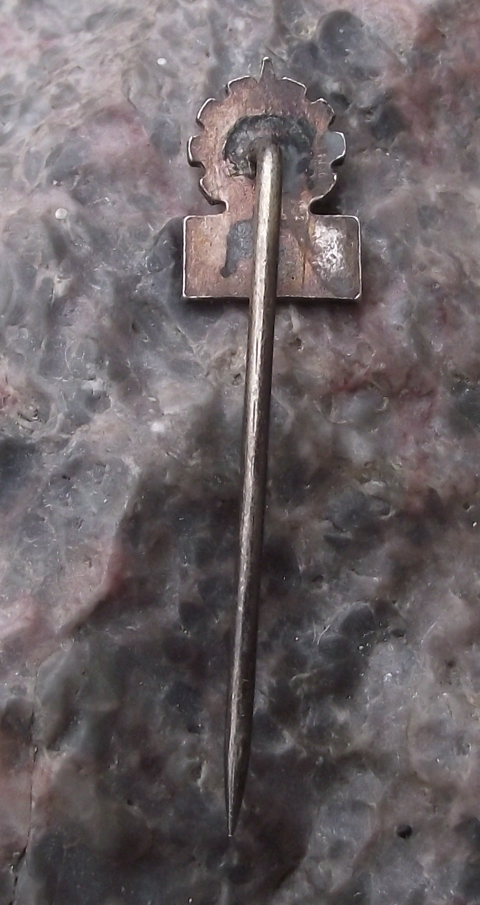 Vintage MPSt Czechoslovakia Ministry of Precision Engineering Pin Badge
