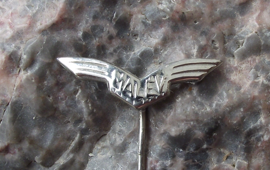 Vintage Malev Hungary Airline Wings Aircraft Aviation Pin Badge - Badgecrazy