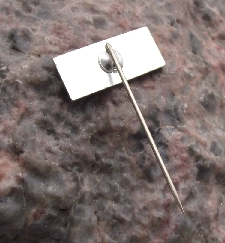 Vintage Clark Material Handling Company Construction Fork Lift Trucks Pin Badge - Badgecrazy