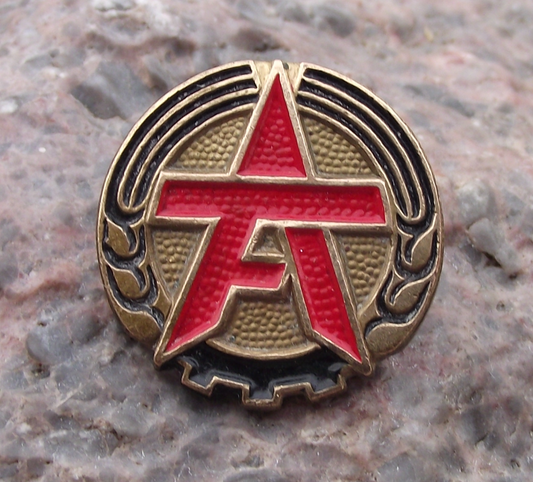 Vintage East German Nationwide Arts Arbeiterfestspiele Festival DDR Pin Badge - Badgecrazy