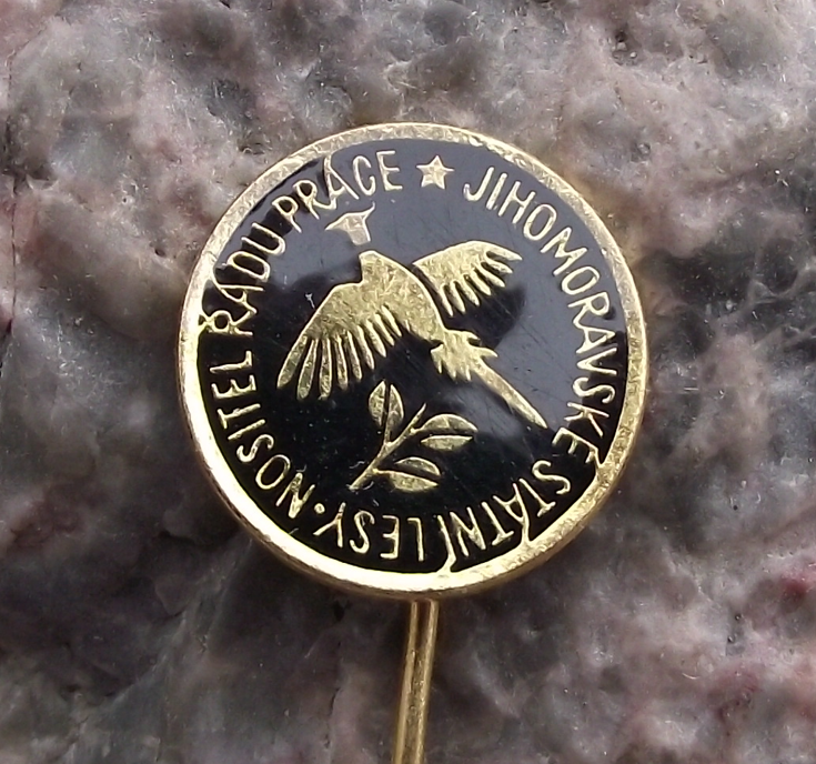 Vintage Czech Forestry Pheasant Hunter Moravian Good Worker Award Pin Badge