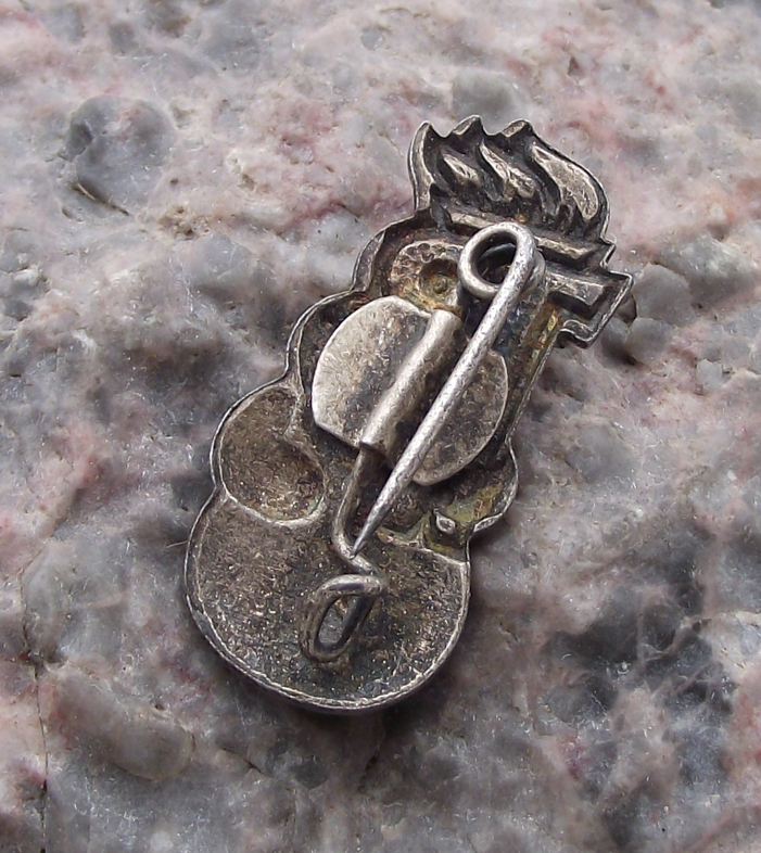 Vintage Ernst Thalmann Pioneers East German DDR GDR Snowman Pin Badge - Badgecrazy