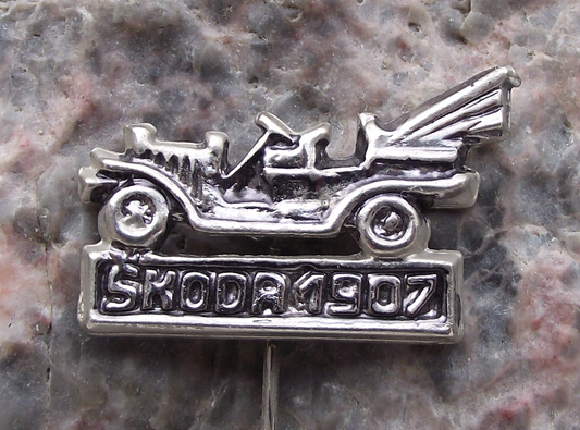 1964 Skoda Car Company 1907 Laurin and Klement F Vintage Pin Badge