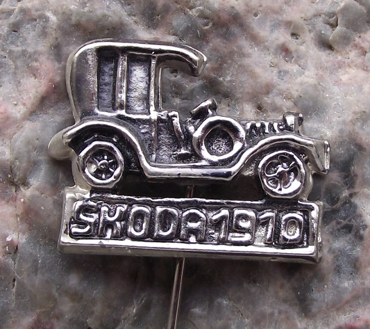1964 Skoda Car Company 1910 Laurin and Klement ENS Vintage Pin Badge