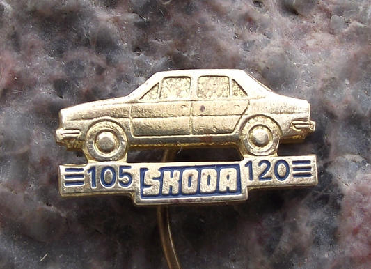 Vintage Skoda 105 120 130 Estelle Czechoslovakia Family Saloon Car Pin Badge