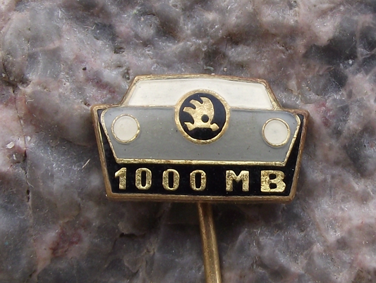 Vintage Skoda Company 1000MB Czech Family Car Pin Badge