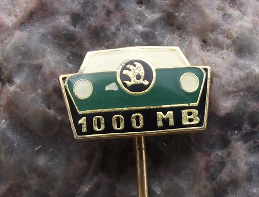 Vintage Skoda Company 1000MB Czech Family Car Pin Badge