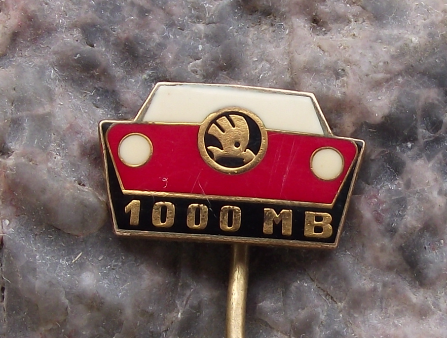 Vintage Skoda Company 1000MB Czech Family Car Pin Badge