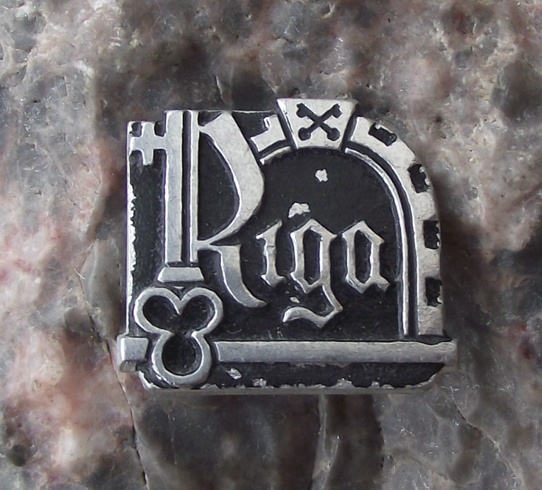Vintage Riga Latvia Lutheran Key Emblem Motif Soviet Union Souvenir Pin Badge