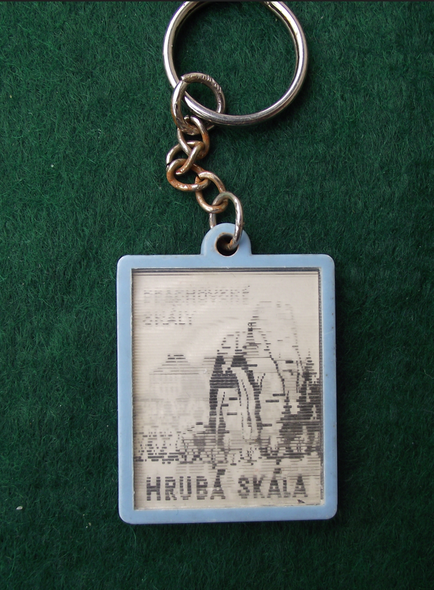 Vintage Hruba Skala Prachov Rocks Tourist Keychain Keyring