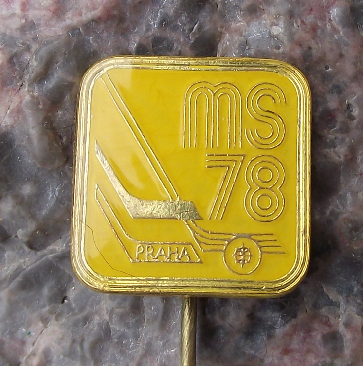 1978 Ice Hockey World Championships Cup Prague Czech Puck Stick Pin Badge