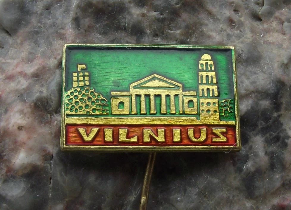 Vintage Vilnius Capital City Lithuania Famous Tourist Sights Souvenir Pin Badge