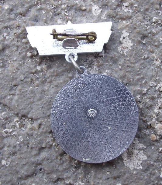 Vintage Military Research and Space Training Facility Gagarin Medal Pin Badge - Badgecrazy