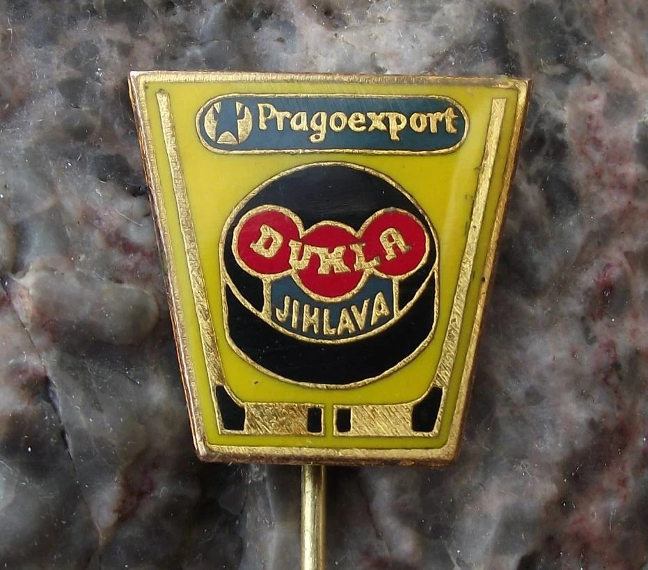 Vintage Dukla Jihlava Pragoexport Ice Hockey Team Czechoslovakia Pin Badge