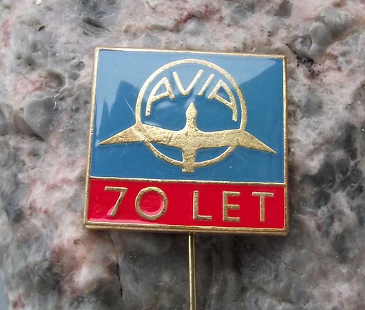 1989 AVIA Aviation Aircraft Truck Company 70th Anniversary Flying Bird Pin Badge