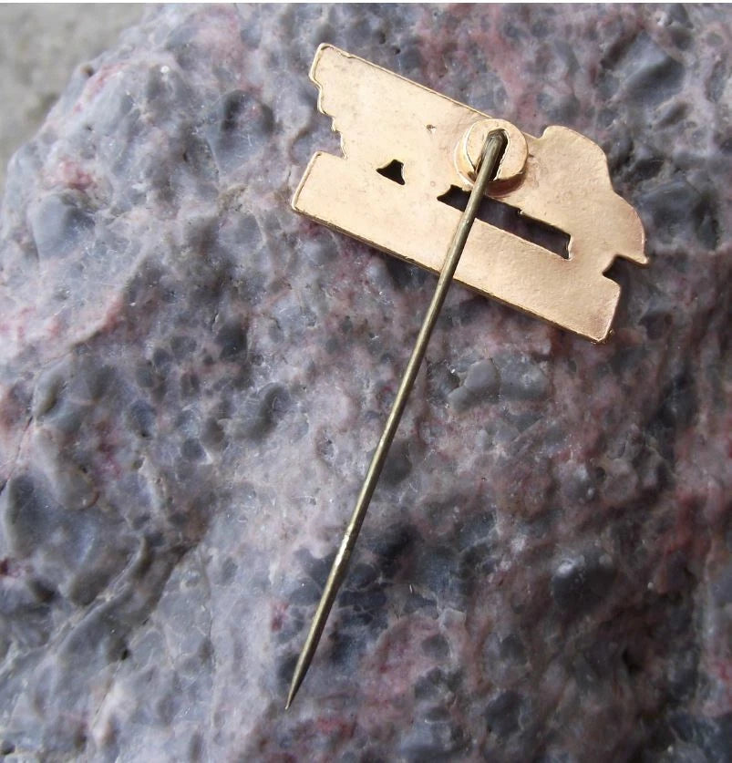 Vintage Tatra 138 Heavy Duty Commercial Construction Flat Bed Truck Pin Badge - Badgecrazy