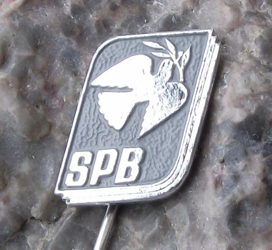 Vintage SPB Anti Fascist Fighters Antifascist Union Peace Dove Olive Pin Badge