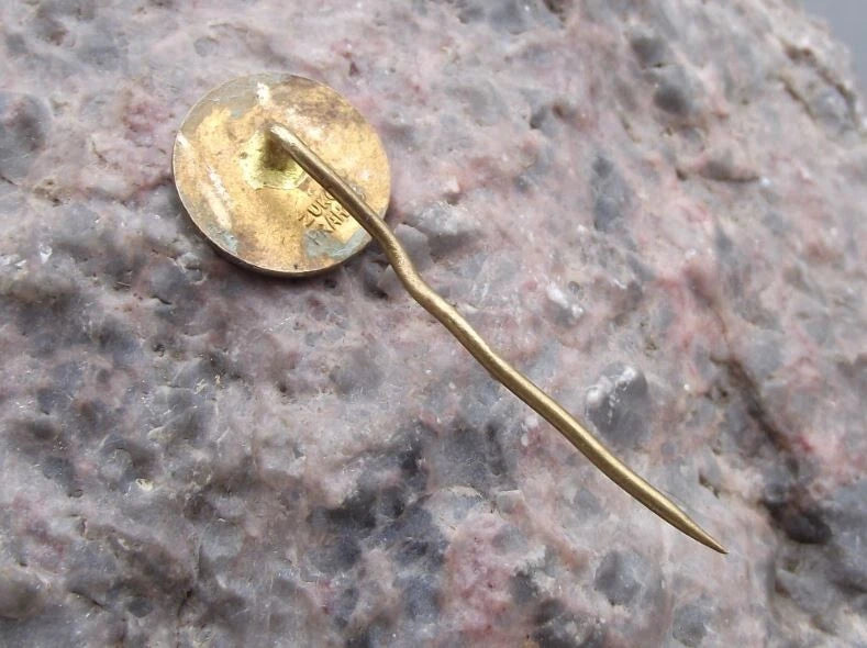 1963 Czech Railway System CSD Train Locomotive Rail Parts Depot Prague Pin Badge