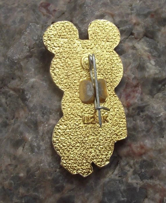 1980 Moscow Olympic Games Bear Mascot Misha Red Blue Leotard Pin Badge