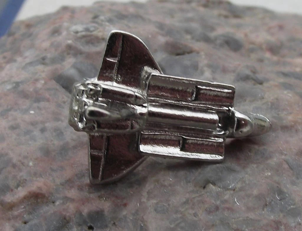 NASA Space Shuttle Orbiter Columbia Discovery Atlantis Endeavour Tie Pin Badge