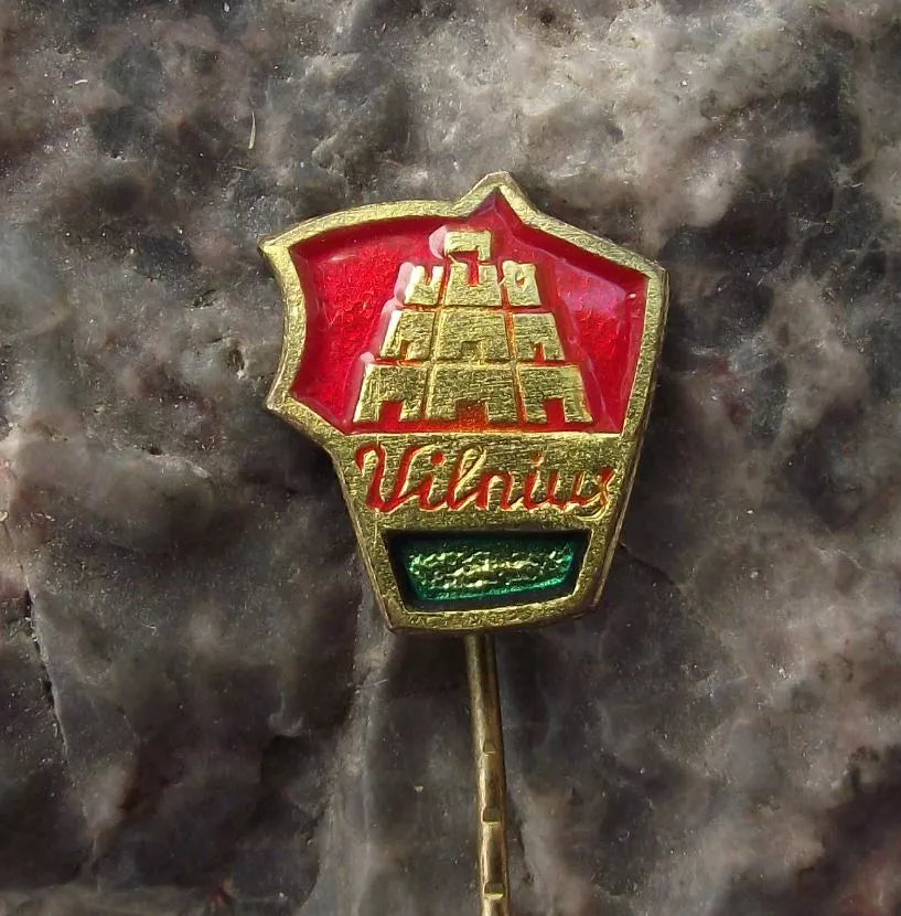 Vintage Lithuania Vilnius Capital City Tourist Souvenier Pin Badge