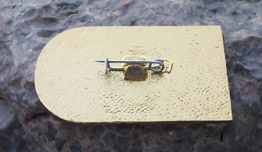 1980 Moscow Olympic Games Izmailovo Sports Palace Weightlifting Arena Pin Badge