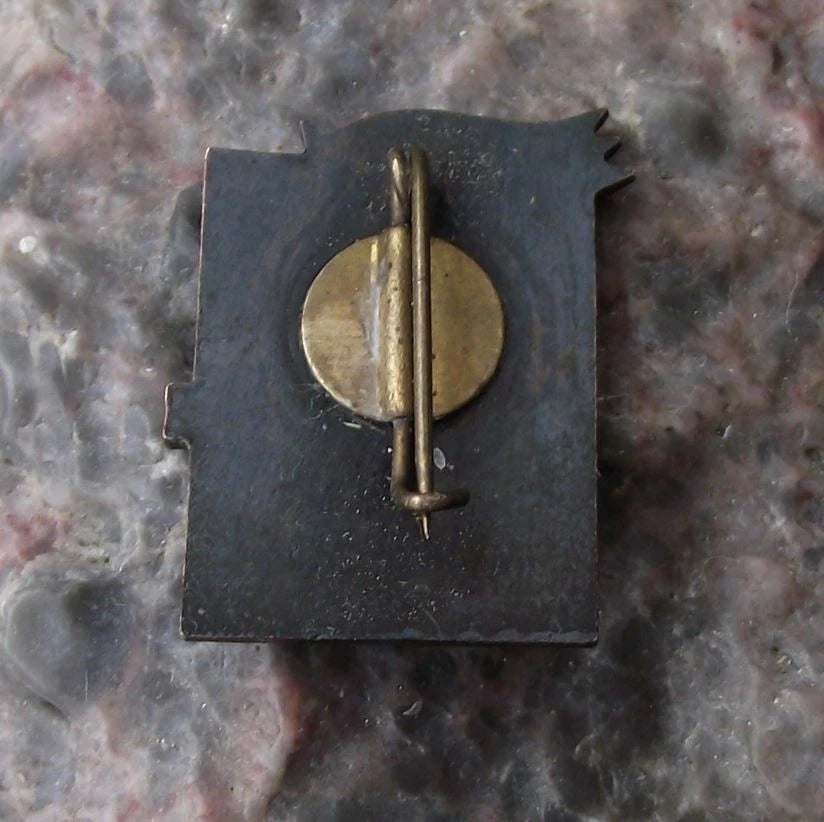 Vintage Tallinn Estonia Sailing Trade Ship Sailing Boat Pin Badge