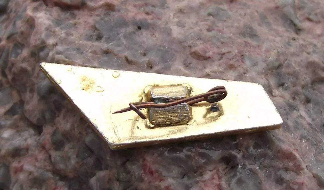 Vintage Comet Meteor Kometa Soviet Union Russian Hydrofoil Boat Ship Pin Badge