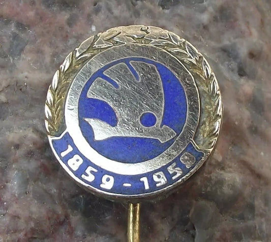 1959 Skoda Car Company 100th Anniversary Laurel Leaves Pin Badge