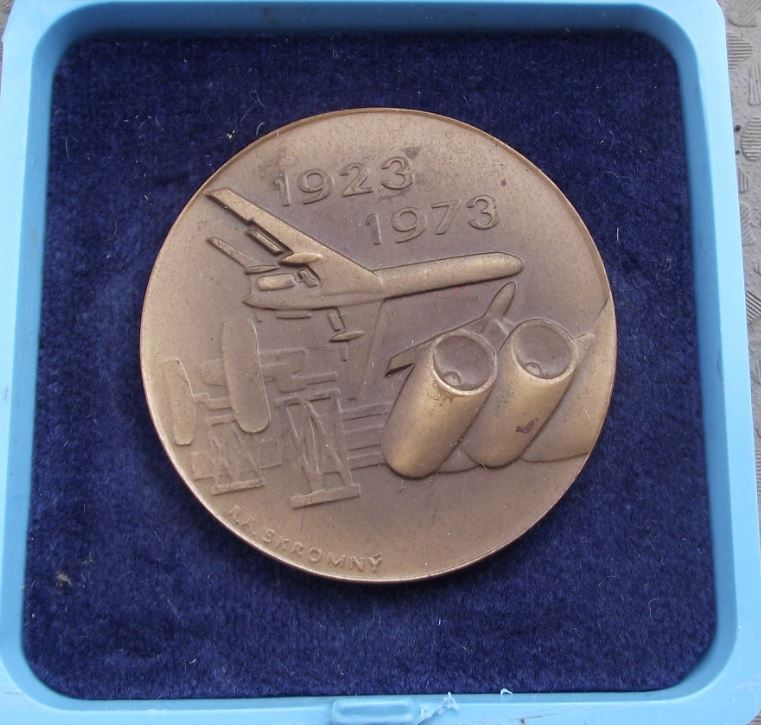 1973 CSA Czech Airlines 50th Anniversary Medal Ilyushin IL-62 Presentation Box