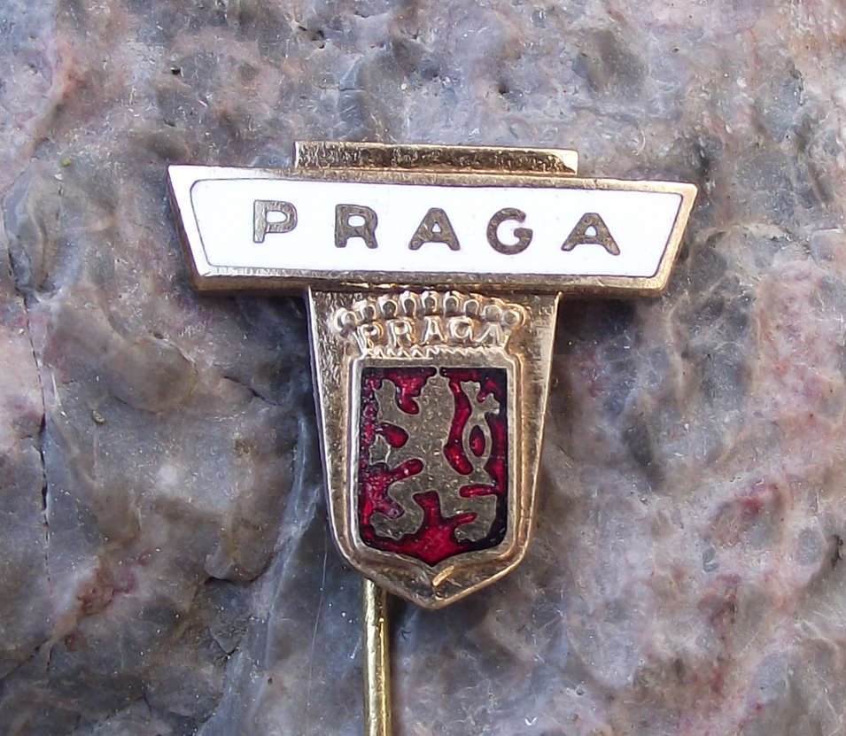 Vintage Praga Czech Veteran Car Bus Truck Panzer Tank Firm Lion Logo Pin Badge - Badgecrazy