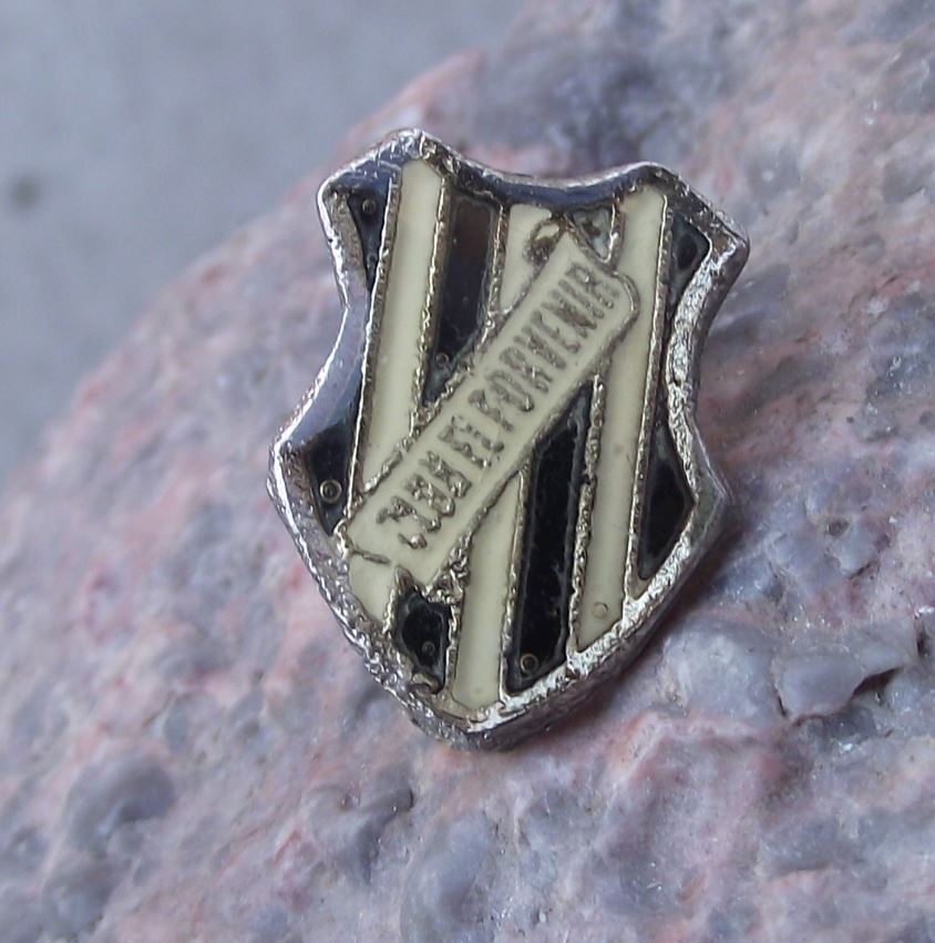 Club El Porvenir Football Soccer Crest Buenos Aires Club Argentina Pin Badge - Badgecrazy