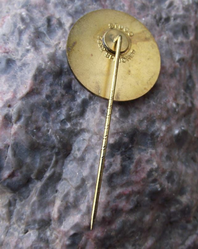 1990 Germany 144 Calibre Rifle Pistol Shooting Competition Gun Gold Pin Badge - Badgecrazy