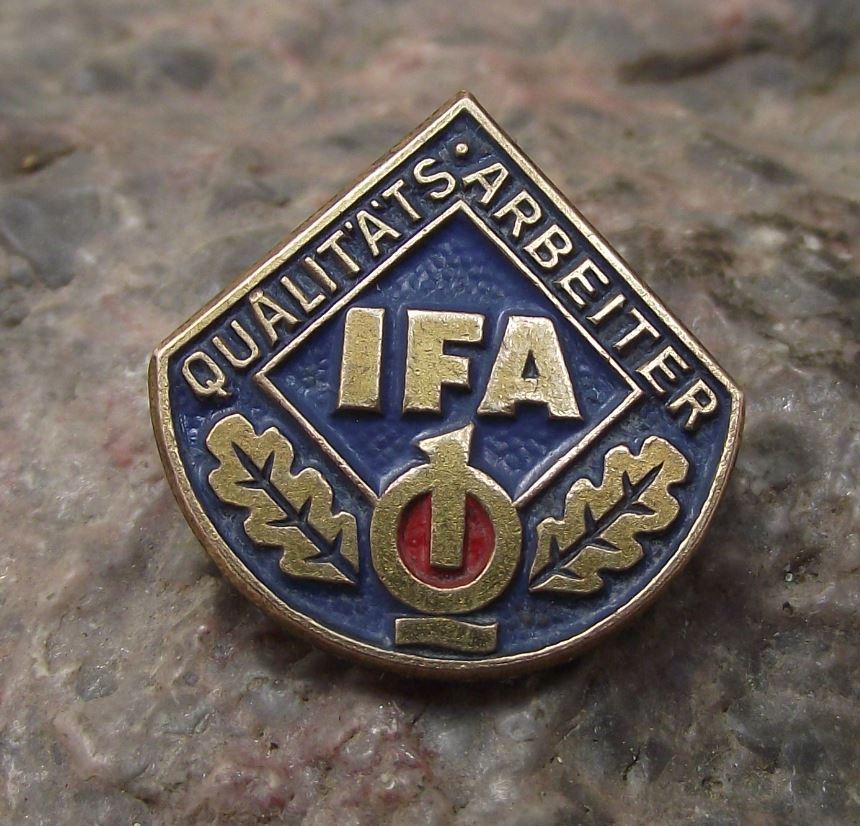 IFA VEB Industrieverband Fahrzeugbau East Germany Good Worker Award Pin Badge - Badgecrazy