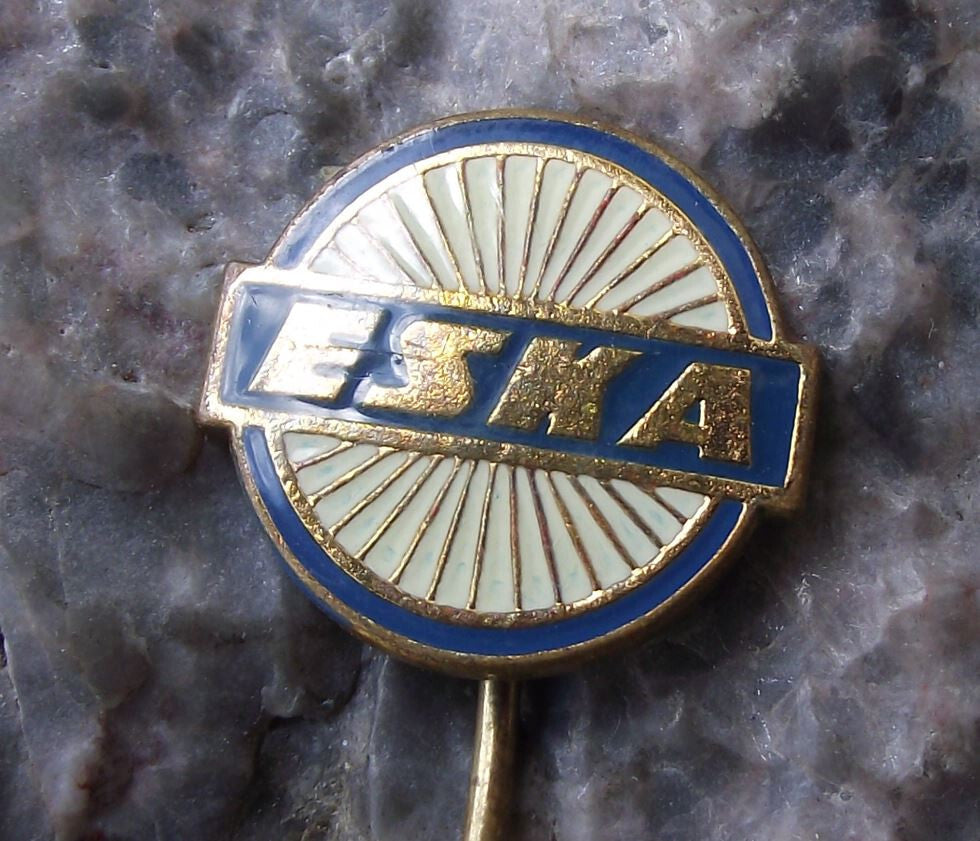 Vintage ESKA Motorbike Factory Company Logo Cycle Bike Bicycle Wheel Pin Badge - Badgecrazy