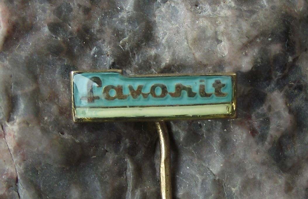 Favorit Bicycles Bikes Czechoslovakia Classic Cycling Cycle Logo Pin Badge - Badgecrazy