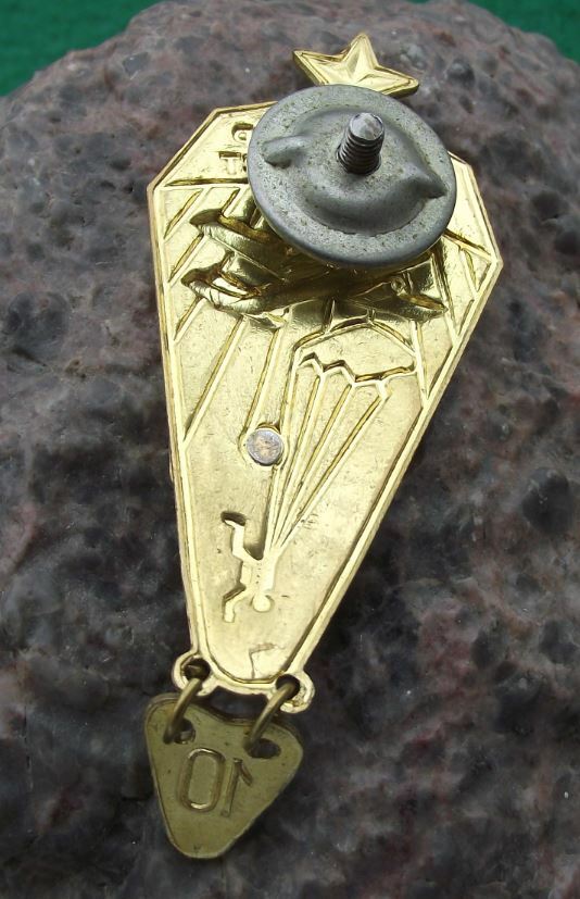 Rare Russian Soviet Military Army Parachute Soldier 200 Jump Award Uniform Badge - Badgecrazy