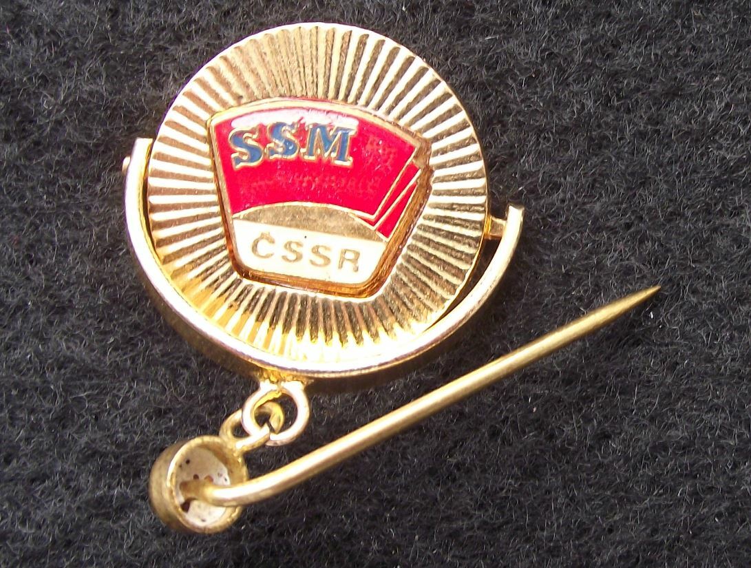 1977 SSM Socialist Youth of Czechoslovakia 2nd National Congress Pin Badge - Badgecrazy