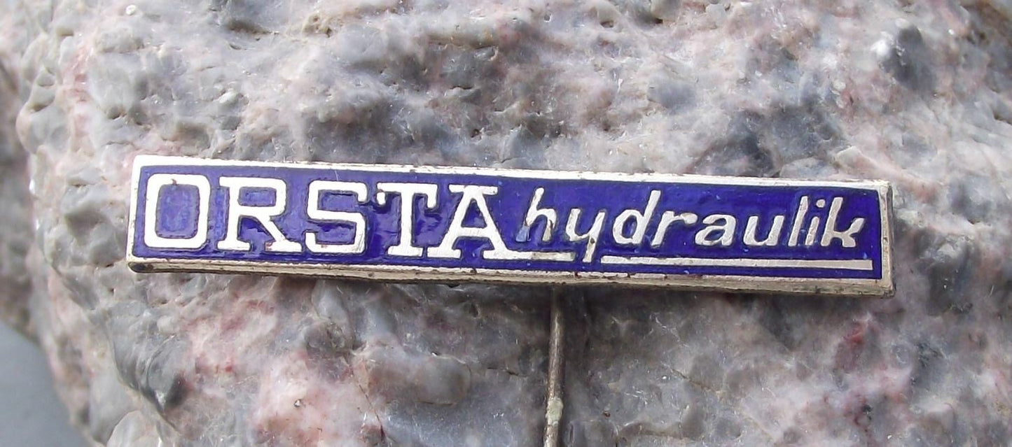 Vintage VEB Orsta Hydraulik Hydraulics East Germany Air Pumps DDR GDR Pin Badge - Badgecrazy