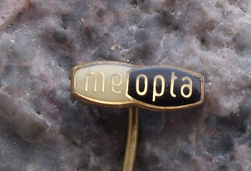 Vintage Meopta Czech Stereo TLR & Spy Camera Company Advertising Logo Pin Badge - Badgecrazy